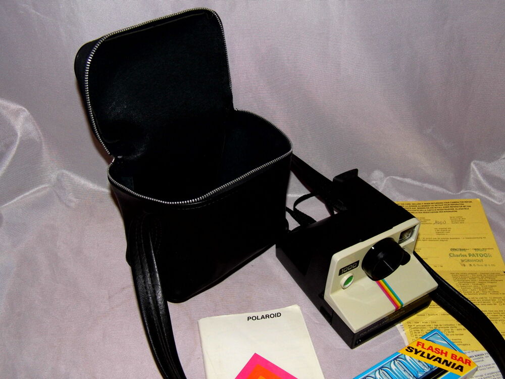 POLAROID 1000 POLAROID LAND CAMERA SX 70 APPAREIL PHOTO VINTAGE 