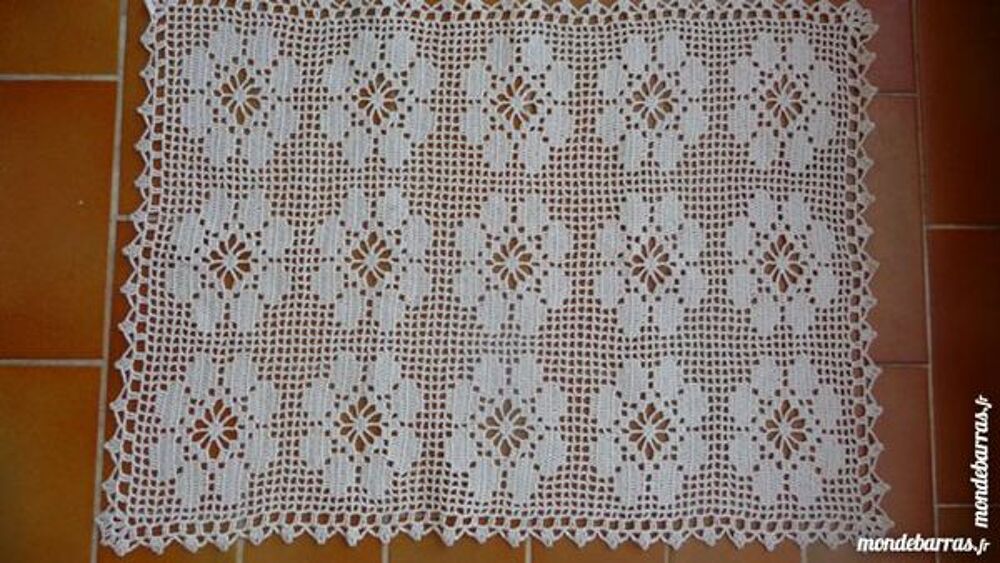 NAPPERON CROCHET Dcoration