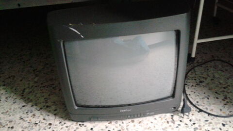 TV 35 cm 35 Feillens (01)