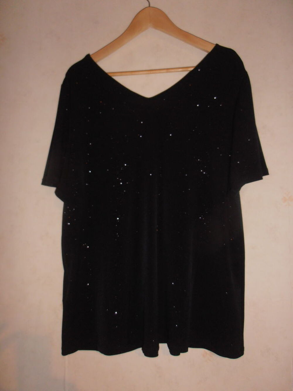 Tee-shirt paillet&eacute; (80) Vêtements