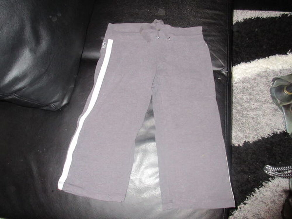 SHORT Vêtements