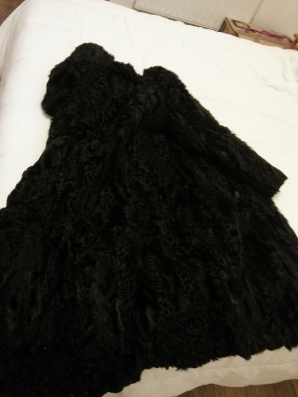 vends 2 manteaux fourrure Vêtements