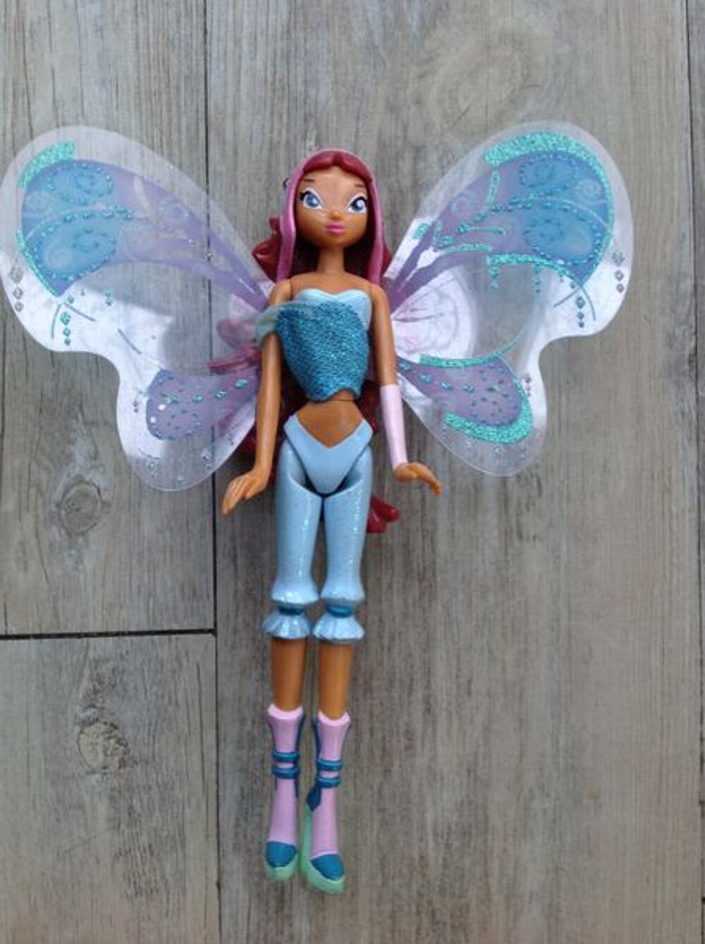 Poup&eacute;e winx Jeux / jouets