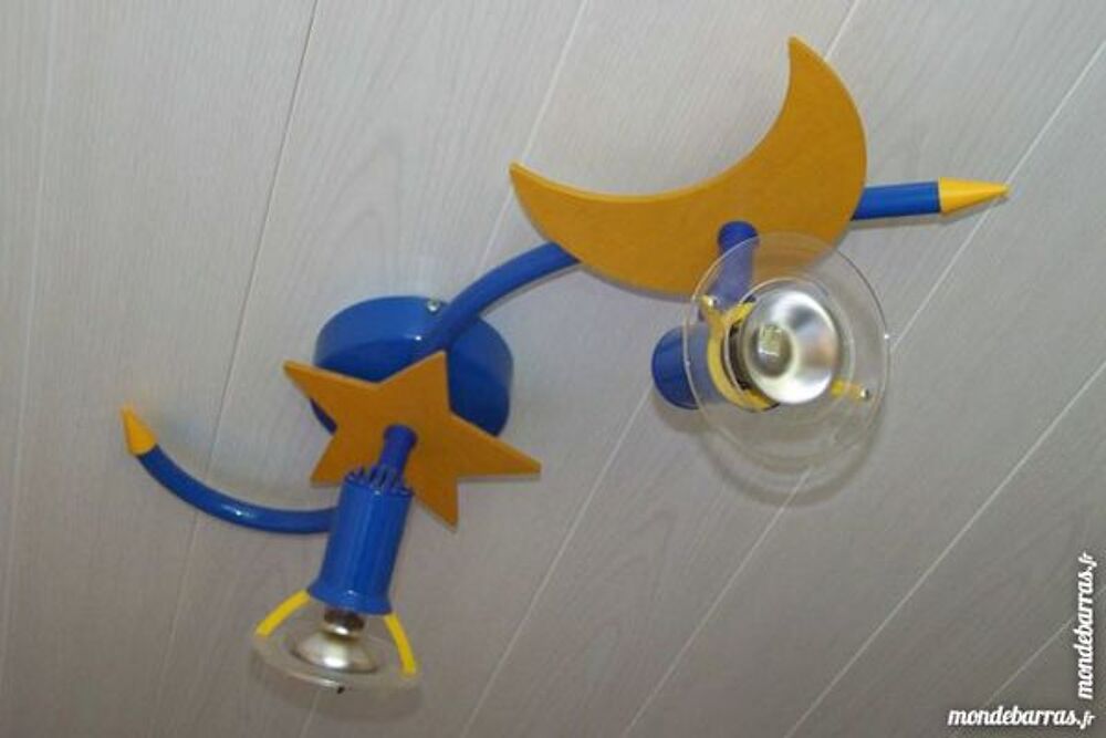 lustre plafonnier id&eacute;al chambre enfant, comme neuf Décoration