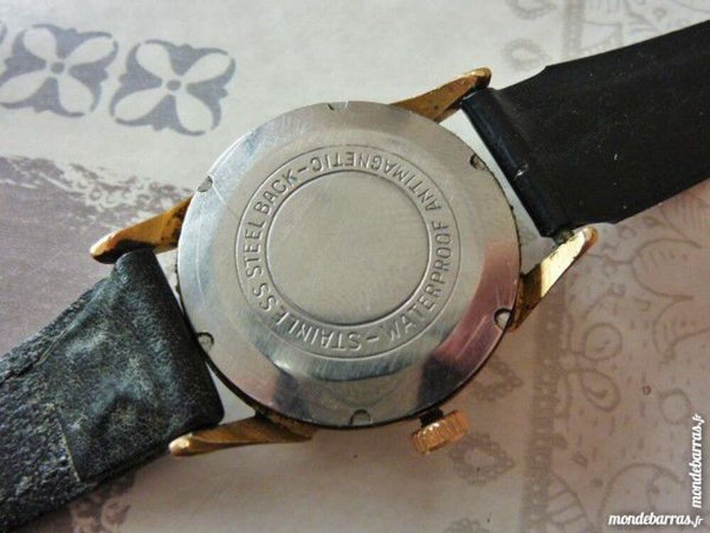 MATEX montre m&eacute;canique 1960 &eacute;bauche Suisse DIV0529 Bijoux et montres