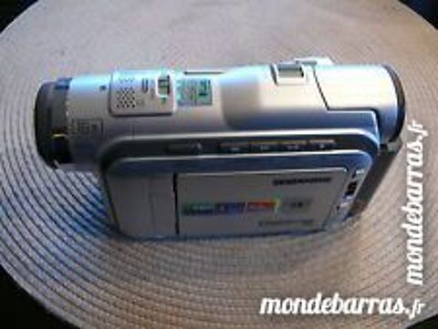 camescope+app.photos samsung VP D101 � r�parer ou 39 Versailles (78)