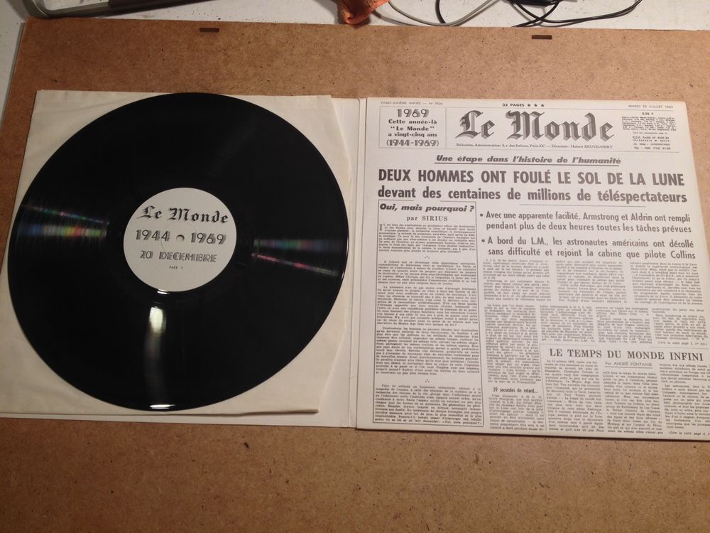 collector Rare Disque vinyle neuf du journal LE MONDE 1969 CD et vinyles