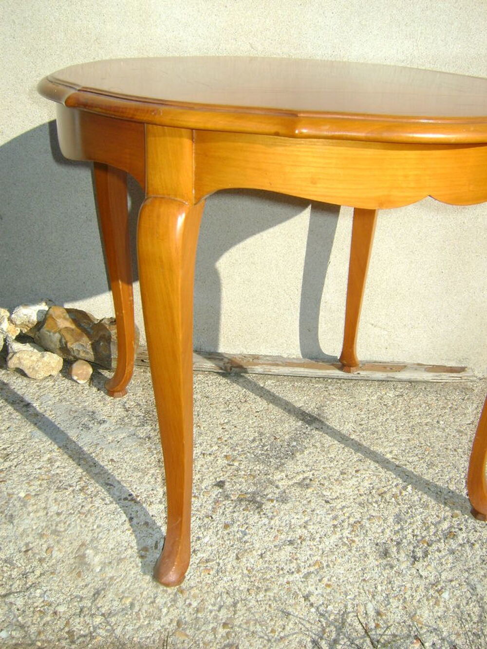 Table ronde Louis XV Meubles