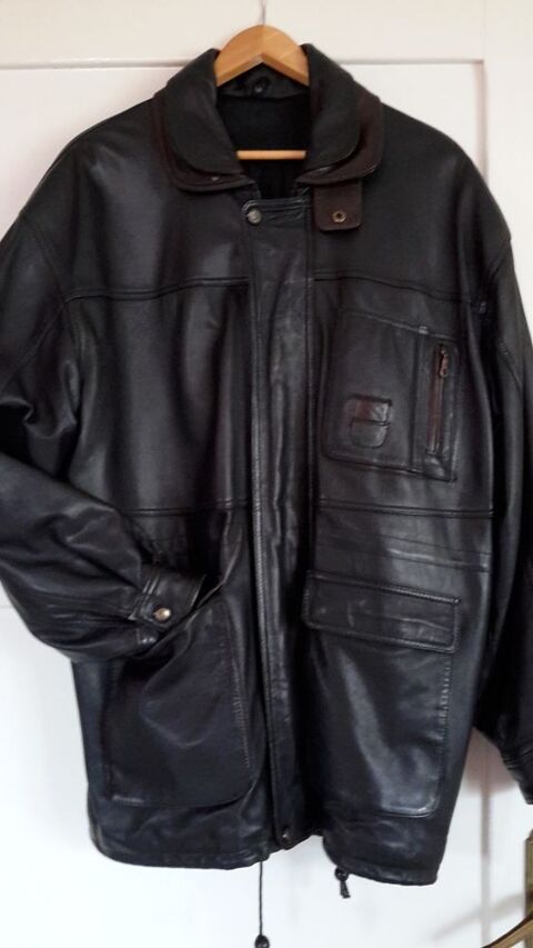 3/4noir en cuir  agneau pleine fleur 80 Chazay-d'Azergues (69)