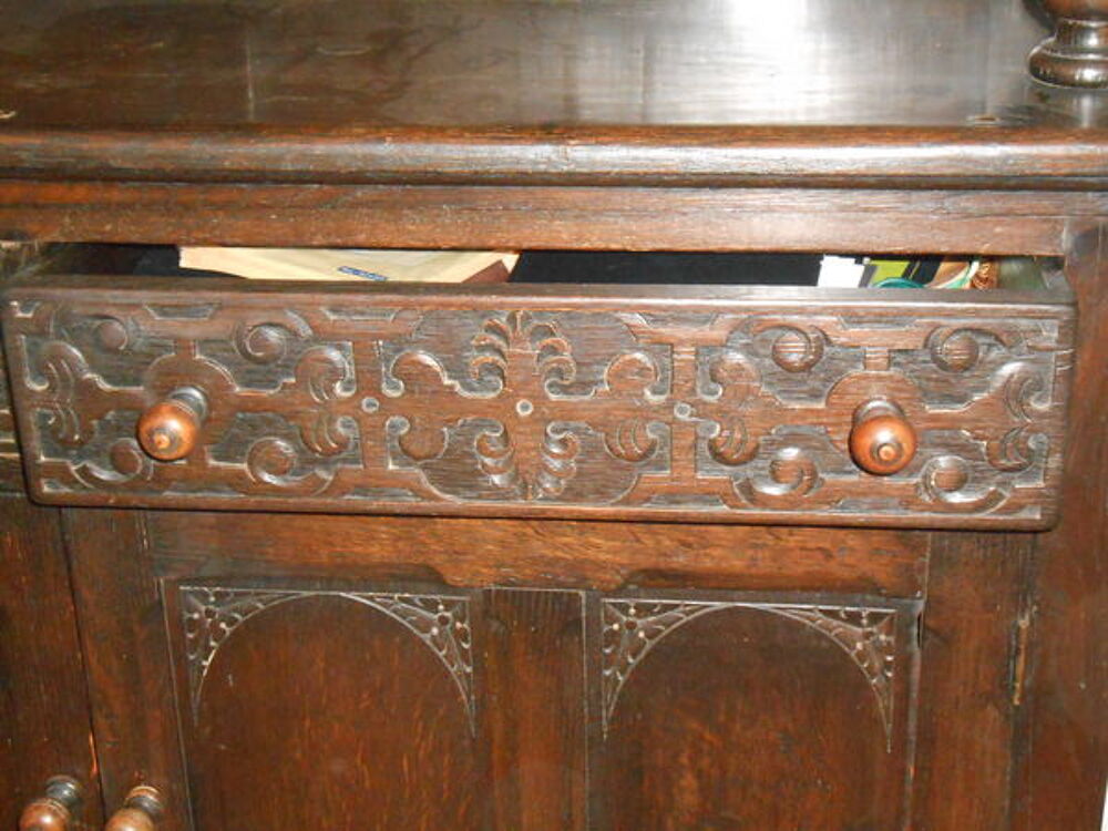 Ensemble buffet+table+six chaises - style Victorien Meubles
