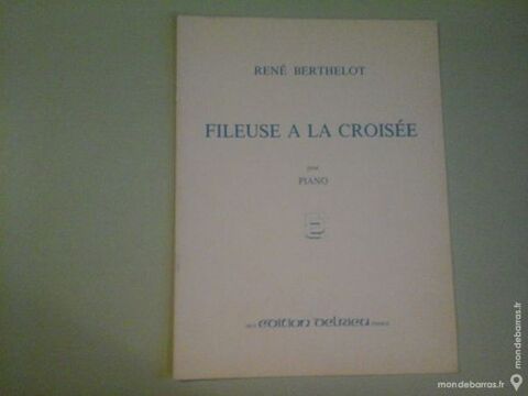 FILEUSE A LA CROISEE DE RENE BERTHELOT 8 Albi (81)