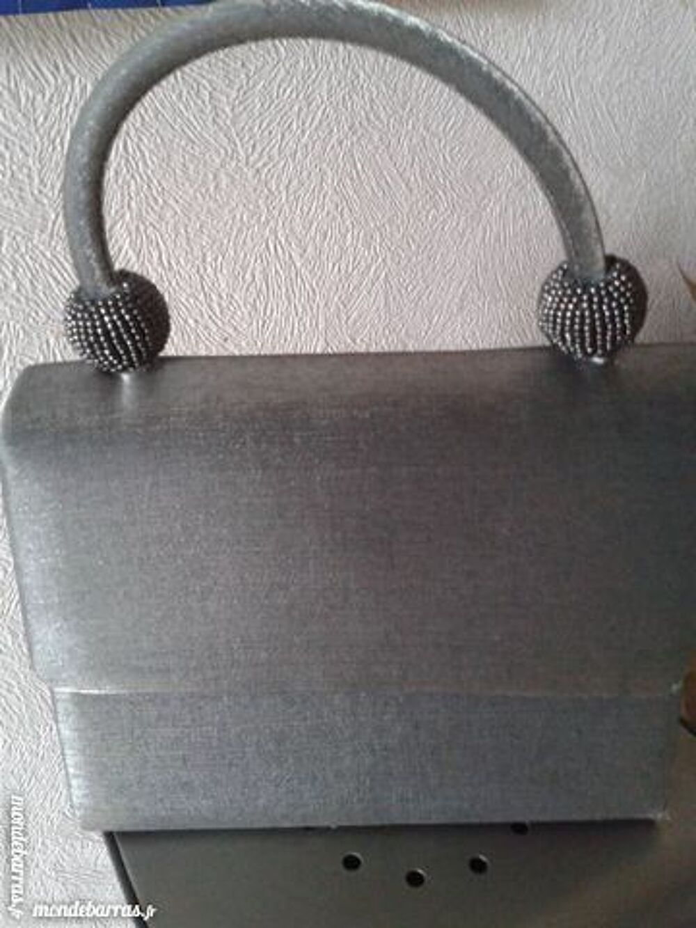 sac minelli tr&egrave;s joli femme Maroquinerie