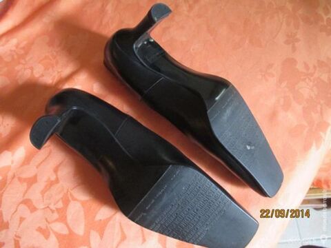 chaussures neuves 20 Vienne (38)