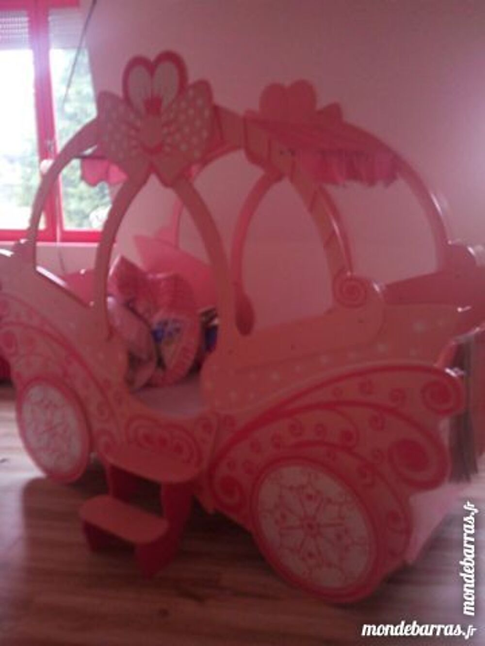 1 lit princesse Meubles
