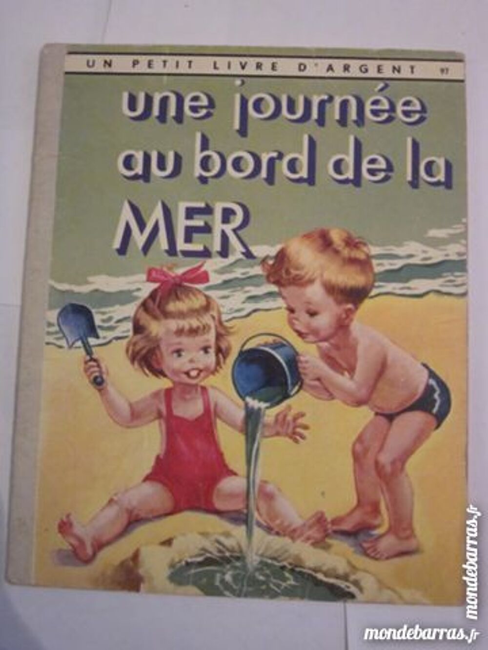 UNE JOURNEE AU BORD DE LA MER 1956 livre enfant Livres et BD