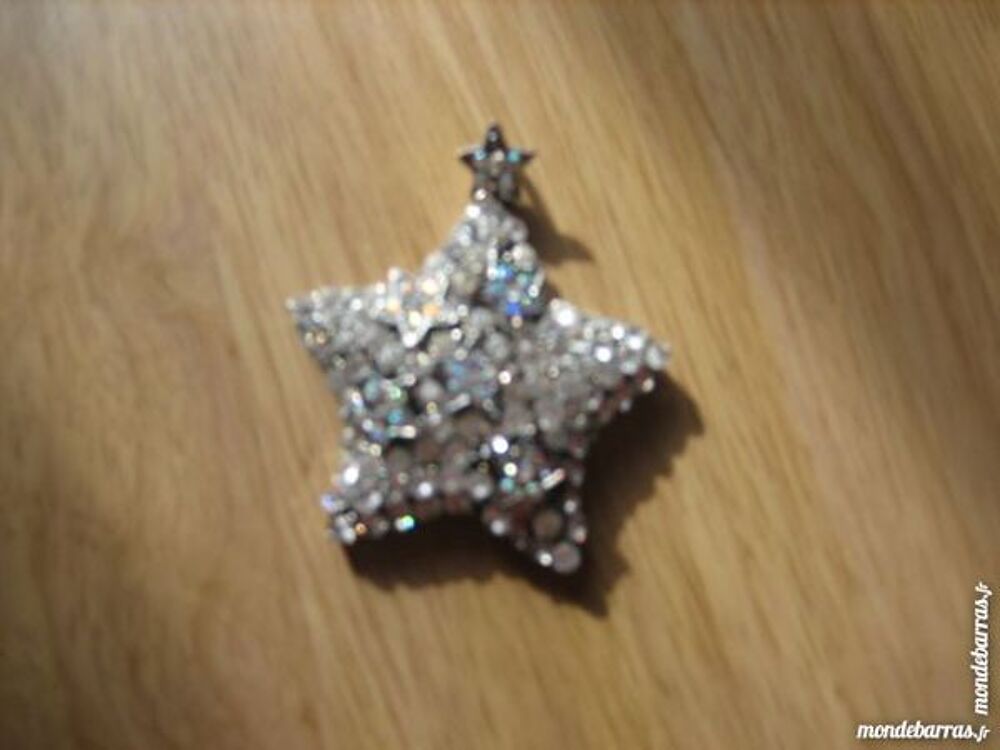 PENDENTIF Bijoux et montres