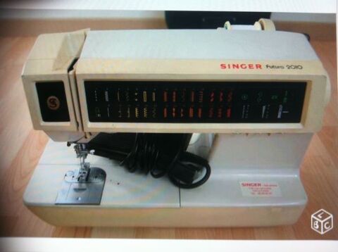 machine � coudre FUTURA 2010 300 Sceaux (92)