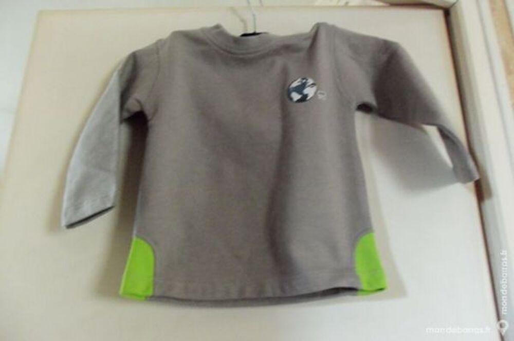 Sweat enfant gris et vert &laquo;Kids Graffiti&raquo; Vêtements enfants