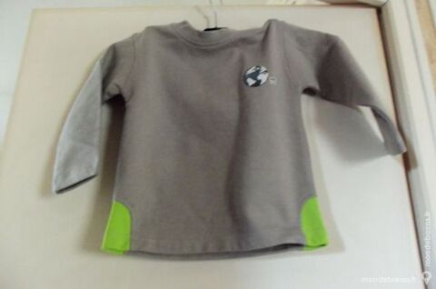 Sweat enfant gris et vert Kids Graffiti 10 Goussainville (95)