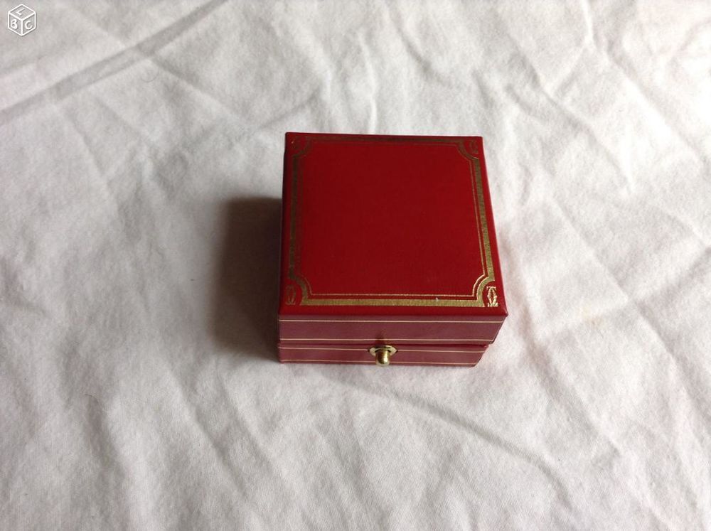 Bo&icirc;te &agrave; bague Bijoux et montres