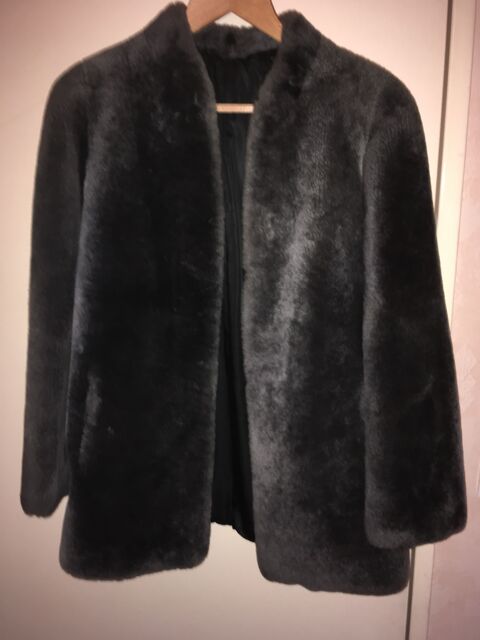 VESTE MOUTON DORE 120 Issy-les-Moulineaux (92)