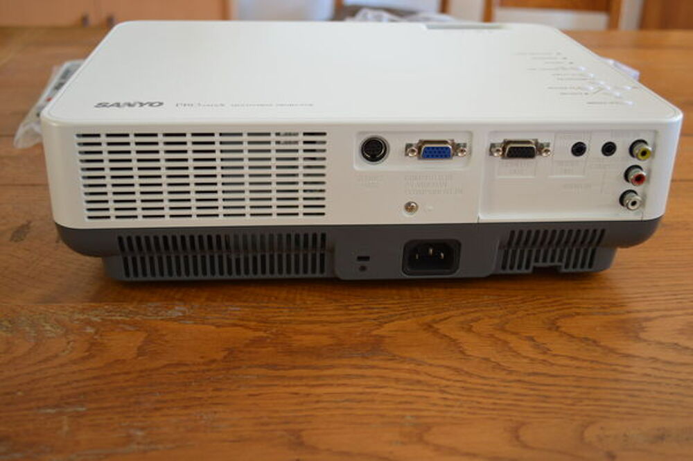 Videoprojecteur SANYO Photos/Video/TV