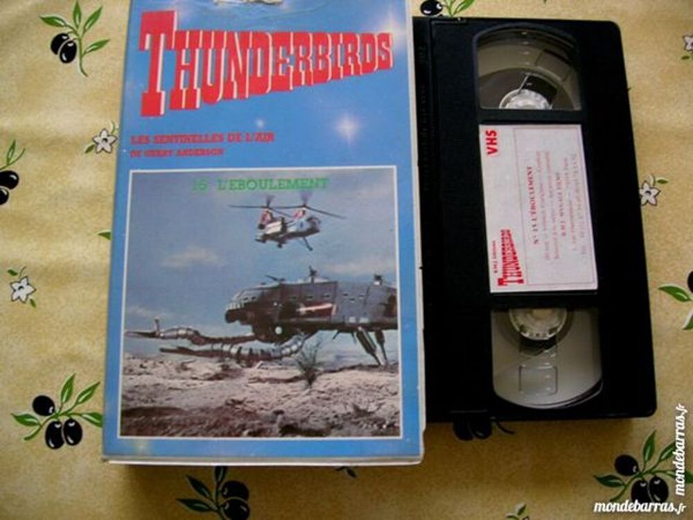 K7 Vid&eacute;o THUNDERBIRDS VOL. 15 L'&eacute;boulement DVD et blu-ray