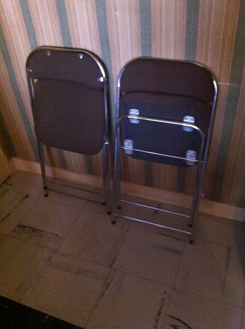 2 chaises pliables moderniste Meubles