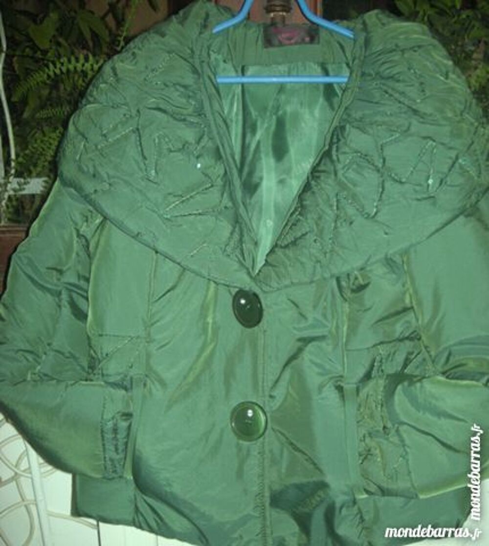 VESTES Vêtements