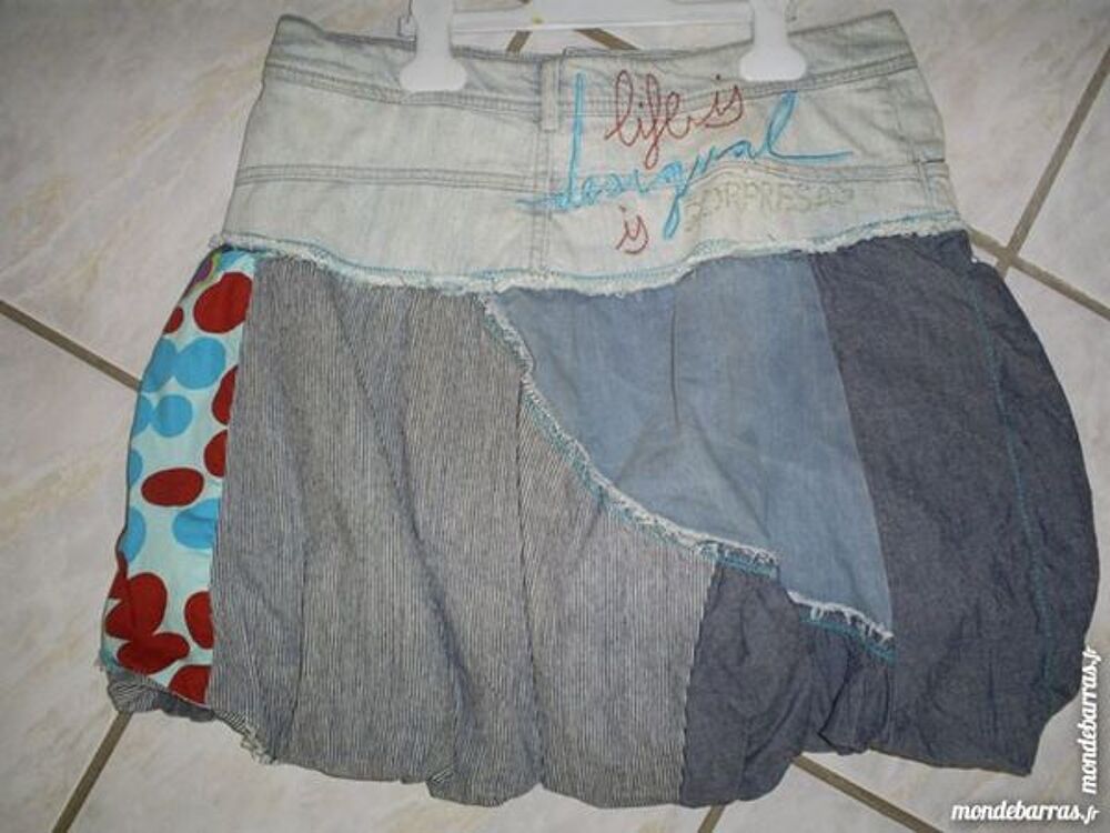 Jupe boule jeans DESIGUAL Taille 36//38 Vtements