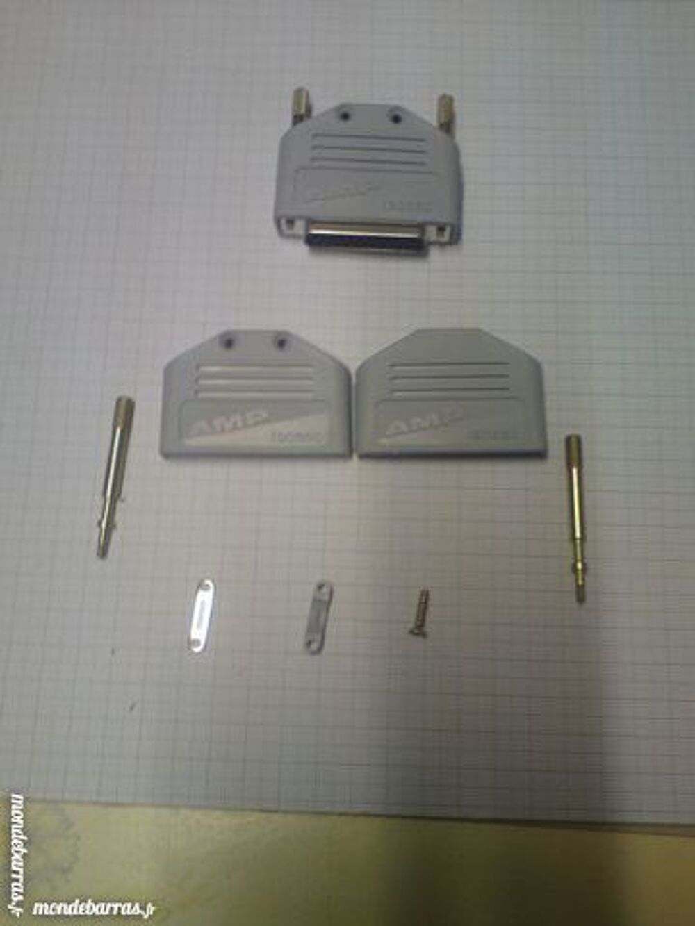 PRISES ELECTRIQUE MULTI BROCHES &eacute;quipement bateaux Matériel informatique