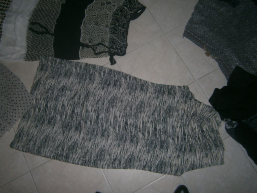 LOT ROBES T38 Vêtements