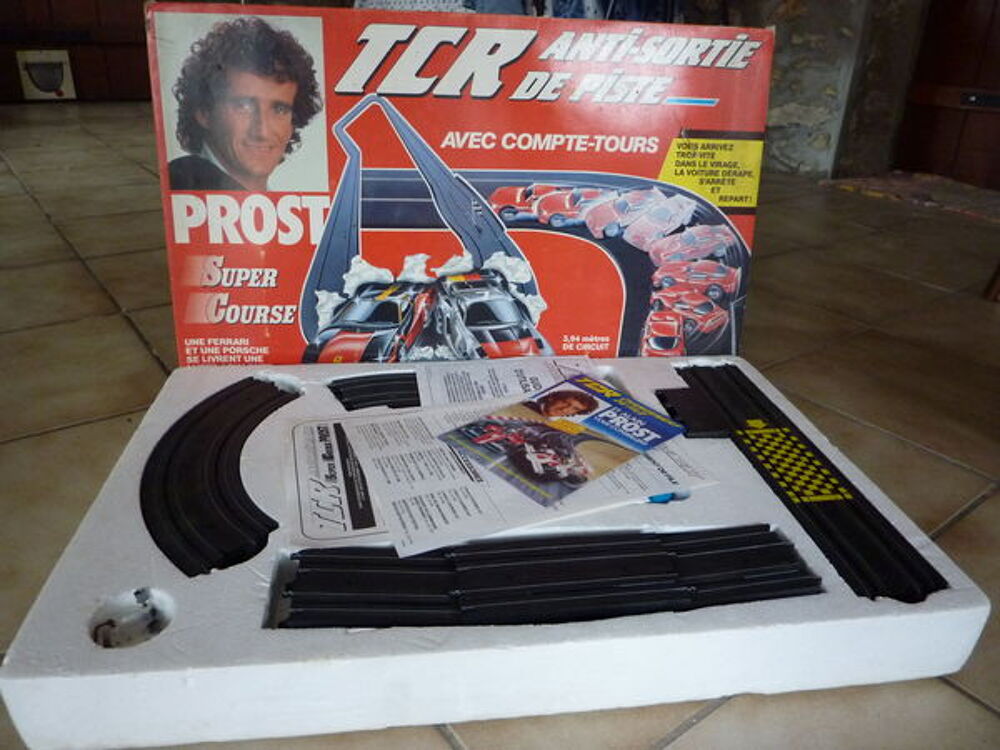 Circuit Automobile TCR -Alain Prost- Jeux / jouets