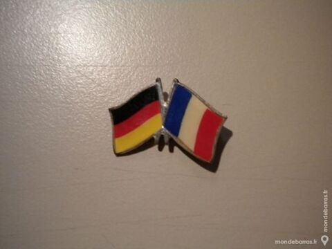 BROCHE  France-Allemagne  4 Dammarie-les-Lys (77)