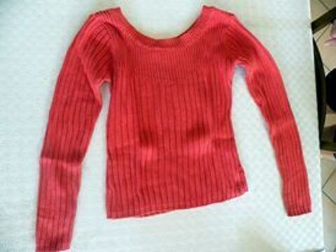 pull naf naf original taille m 15 Viriat (01)