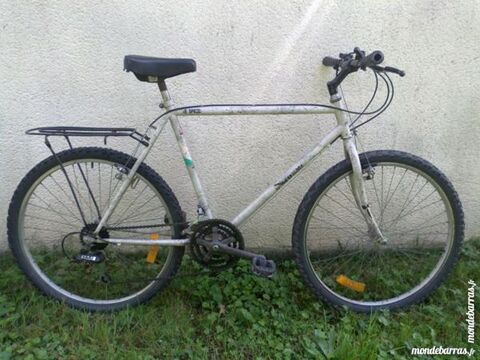  VTT 26   homme  39 Challans (85)