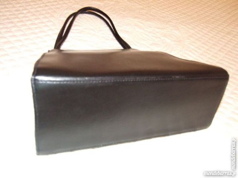sac cuir NEUF Maroquinerie