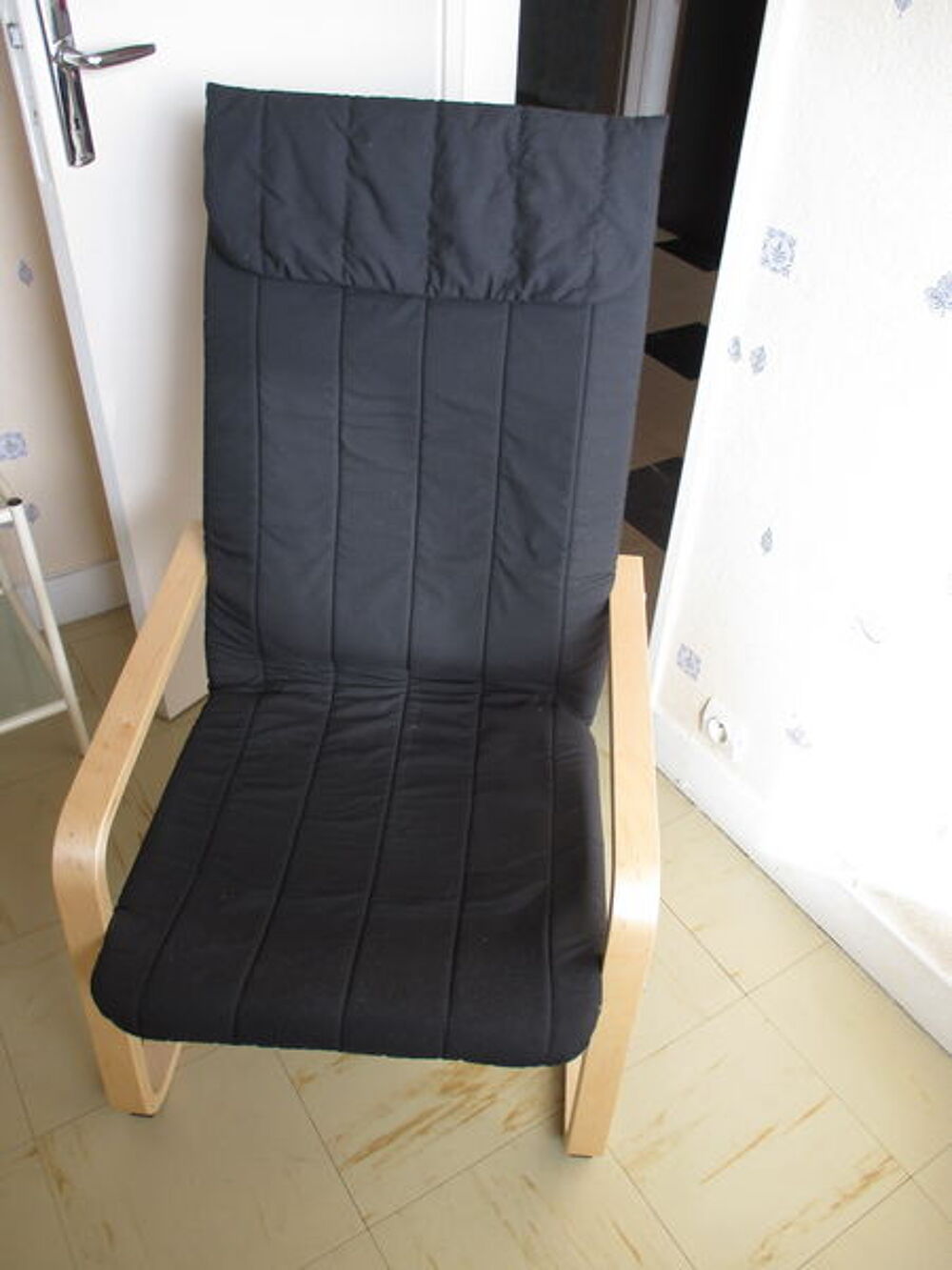 Canap&eacute; d'angle gris 2m40 x 80cm. Meubles
