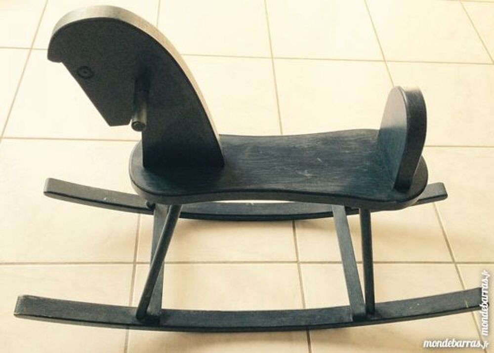 cheval &agrave; bascule en bois Jeux / jouets