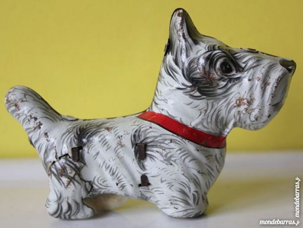 fox terrier t&ocirc;le vintage m&eacute;canique 1950 -1960 Jeux / jouets