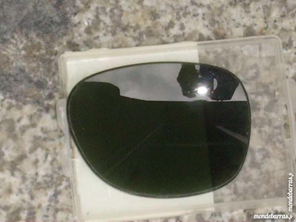 Verre droit RAY-BAN NEW WAYFARER RB2132 55mm G-15 Bijoux et montres