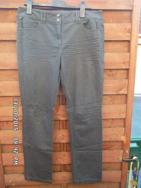 PANTALON GRIS CAMAIEU T.44*JUSTE 3E*KIKI60230 3 Chambly (60)