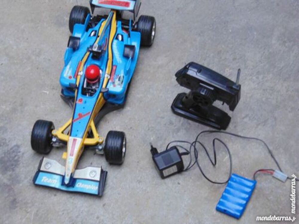 VOITURE TELECONNANDER Jeux / jouets