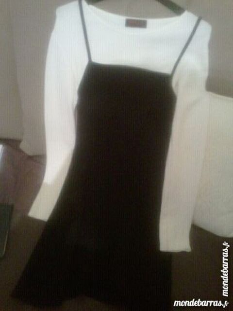Robe noire et blanche 8 Tours (37)