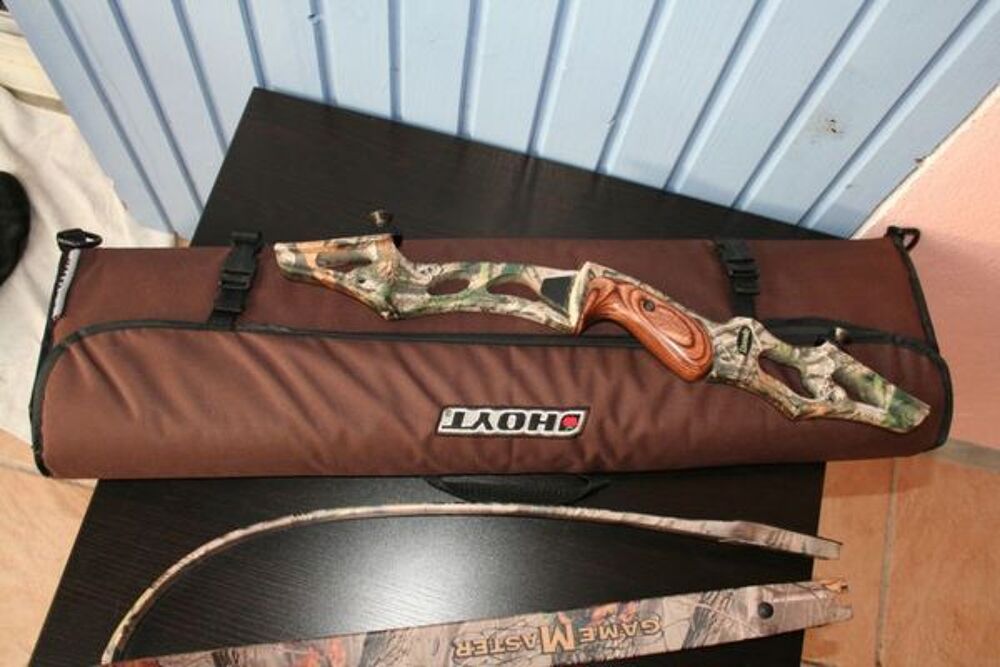 ARC HOYT DORADO GAUCHER Sports