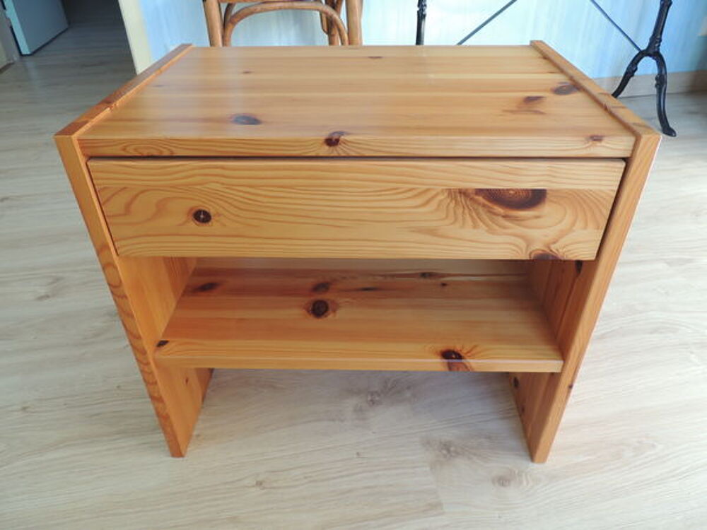 COMMODES - CHEVETS VALETS Meubles