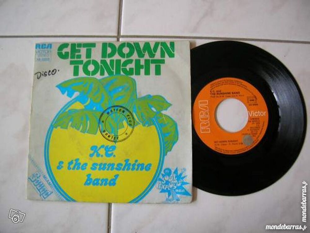 45 TOURS KC AND THE SUNSHINE BAND Get down tonight CD et vinyles