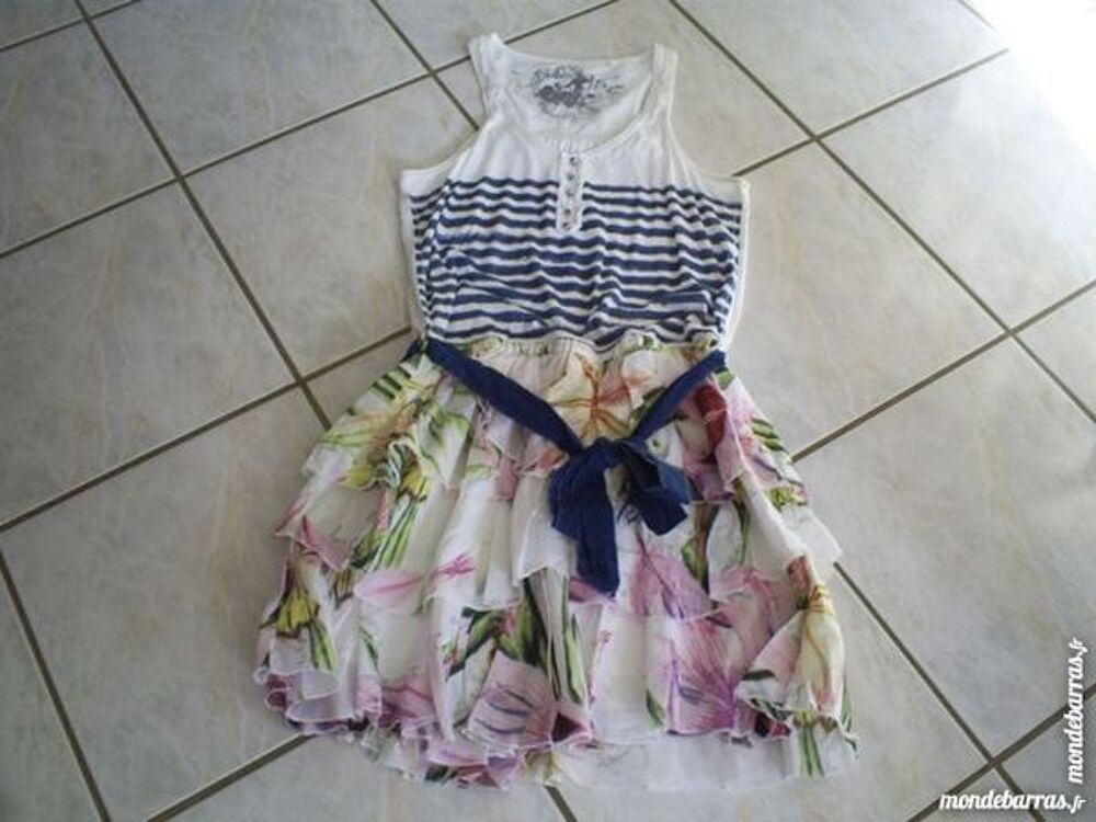 Robe DESIGUAL Taille 38 Vêtements