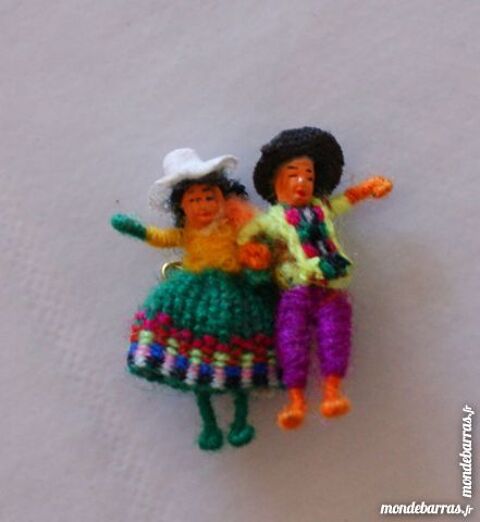 Mini broche en tissus p�ruviens 2 Cabestany (66)