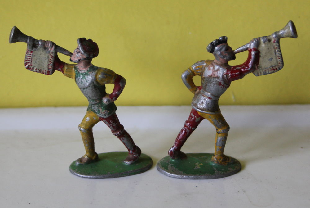 chevaliers trompette Moyen age aludo quiralu Jeux / jouets